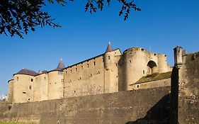 Hotel Le Chateau Fort De Sedan